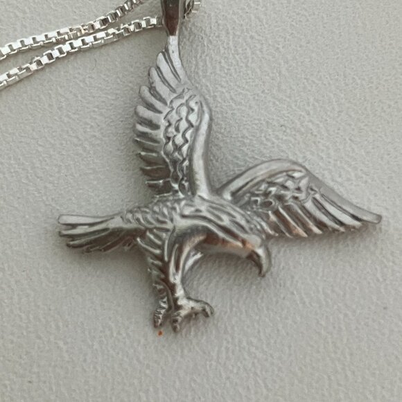 925 Sterling Silver pendant Eagle & 925 Chain 20" - Picture 3 of 6